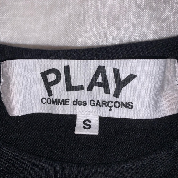 COMME des GARÇON T-Shirt - Picture 2 of 4